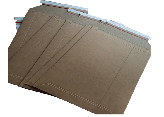 Durable 600gsm Eco Friendly Rigid Mailers Kraft Stay Flat Mailers